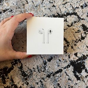 Apple AirPods